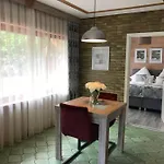 Moselina Apartman *